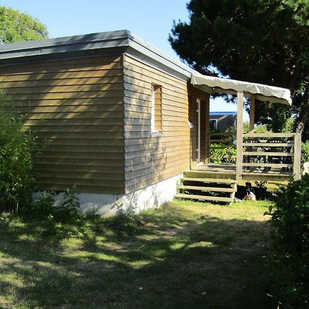 Camping les vergers de Squividan *** Tréffiagat Extérieur photo