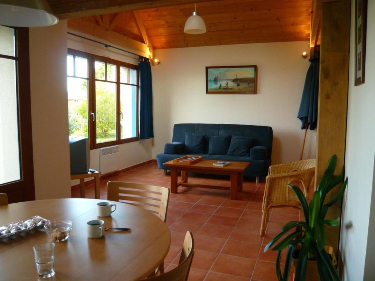Camping les vergers de Squividan *** Tréffiagat Extérieur photo