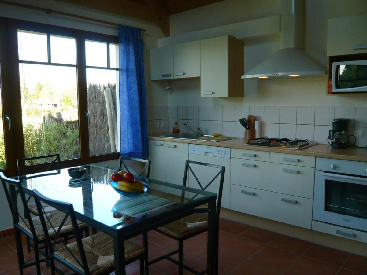 Camping les vergers de Squividan *** Tréffiagat Extérieur photo